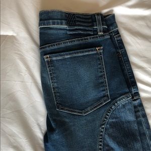 Revice bell bottom Jean with raw hem